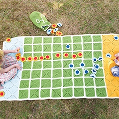 Four-in-a-row Picnic Blanket